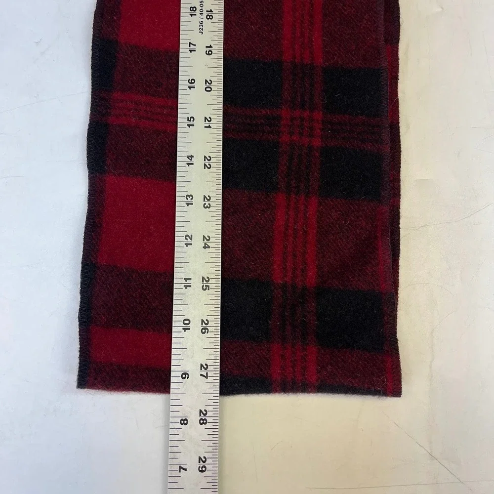 Woolrich Red Black Buffalo Plaid Wool Scarf Whipstitch Edge Unisex USA Made
